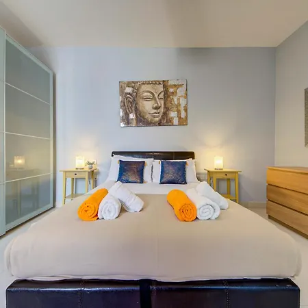 3-bedroom In Gozo With Shared Pool, Bbq And Terrace *