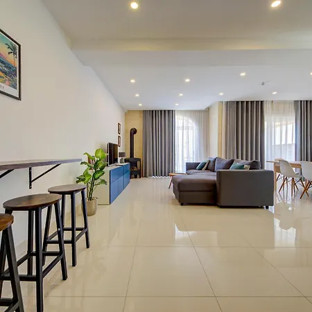 3-bedroom In Gozo With Shared Pool, Bbq And Terrace 公寓 *