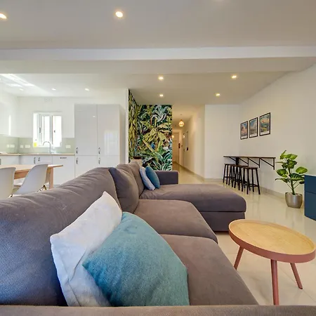公寓 3-bedroom In Gozo With Shared Pool, Bbq And Terrace