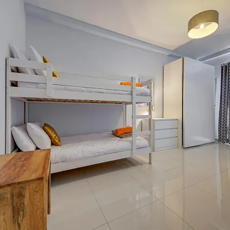 公寓 3-bedroom In Gozo With Shared Pool, Bbq And Terrace