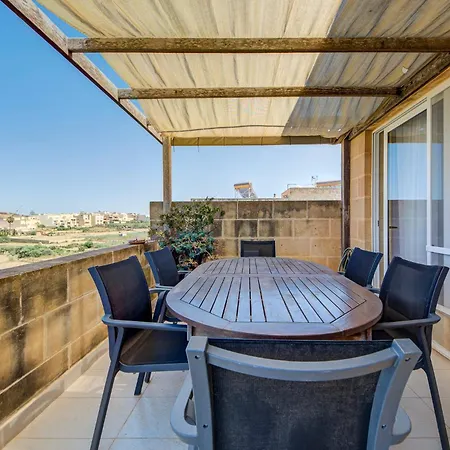 3-bedroom In Gozo With Shared Pool, Bbq And Terrace 公寓 *