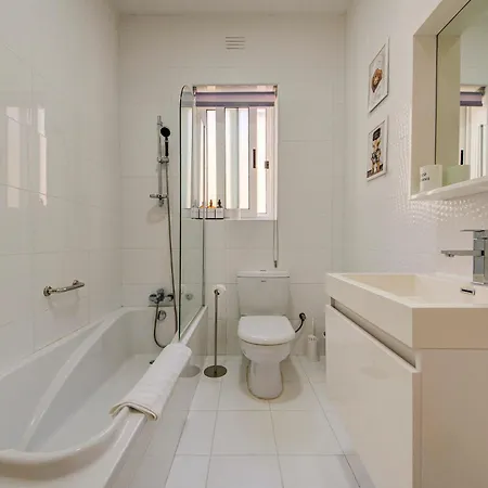 3-bedroom In Gozo With Shared Pool, Bbq And Terrace 公寓