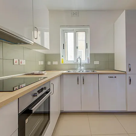 公寓 3-bedroom In Gozo With Shared Pool, Bbq And Terrace *