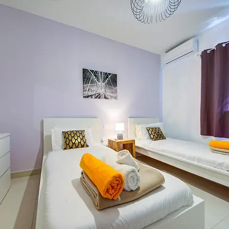 3-bedroom In Gozo With Shared Pool, Bbq And Terrace